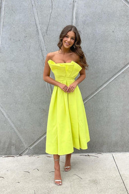 Perth Dress Hire at Kylies Kloset.  Designer dress and accessory hire for Formals, Engagements, Birthdays and Spring Races. Hire from our large range of Alex Perry, Thurley, Zimmermann and other designer labels.