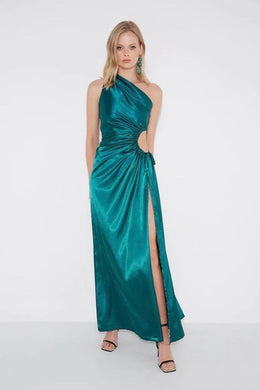 Ball Gown Hire NOUR GOWN by SONYA MODA Kylie's Kloset Designer Dress Hire Perth. Perth's specialists in designer dress hire & rental & cater for ladies wanting to look fabulous & stylish for any occasion, be it a glamorous black tie event, girls night out, or a day at the races, Ball Gown Hire. 